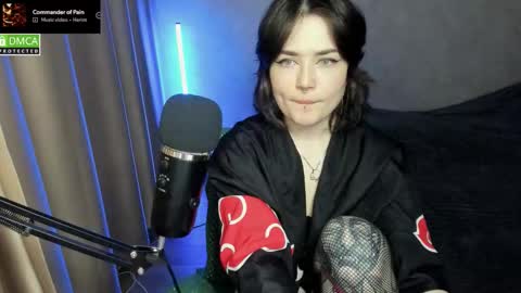 Red online show from November 2025 06:29:02 PM