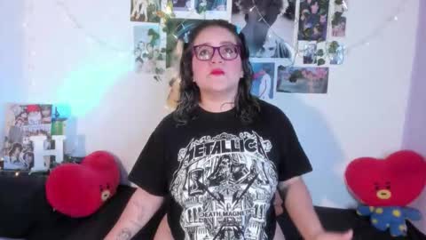 hellen online show from December 2025 04:29:02 AM