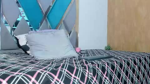 hellen     online show from February 2025 07:22:01 AM