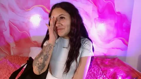 Hellen lopez online show from June 2026 07:30:01 PM