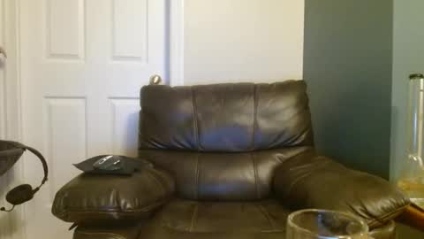 Snapshot of hellflow chatting on October 2025 01:06:02 AM hellflow online show from October 2025 01:06:02 AM