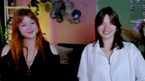 Helli online show from September 2025 07:25:01 PM