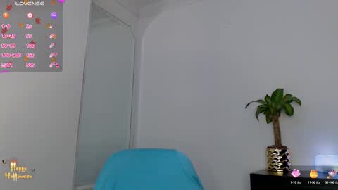 Snapshot of hello_candy chatting on October 2025 01:14:02 AM Candy online show from October 2025 01:14:02 AM
