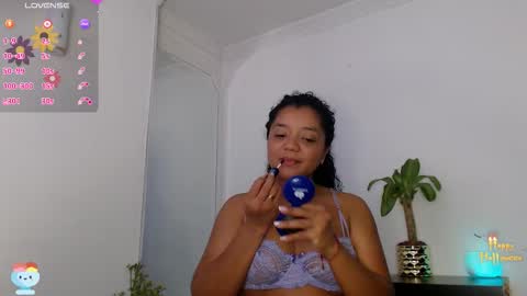Snapshot of hello_candy chatting on October 2025 11:14:01 PM Candy online show from October 2025 11:14:01 PM