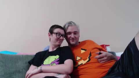 Snapshot of hellr4izer chatting on December 2025 07:53:01 PM Hayden Phirox online show from December 2025 07:53:01 PM