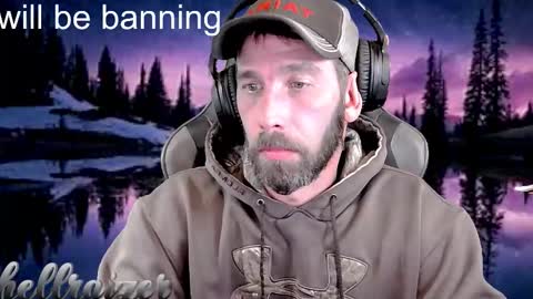 Snapshot of hellraizer chatting on October 2025 12:42:01 AM hellraizer online show from October 2025 12:42:01 AM