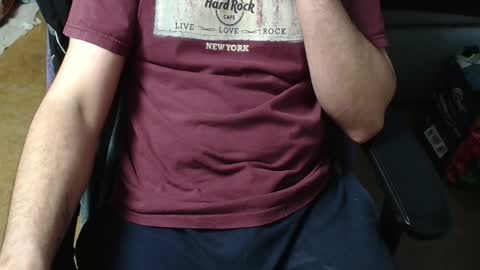 Hendrik online show from November 2025 03:22:02 PM