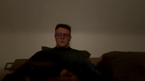 henrietje online show from December 2025 04:27:01 PM