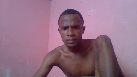 Snapshot of henriotflavien20 chatting on December 2024 02:00:02 PM Adrian Honey online show from December 2024 02:00:02 PM