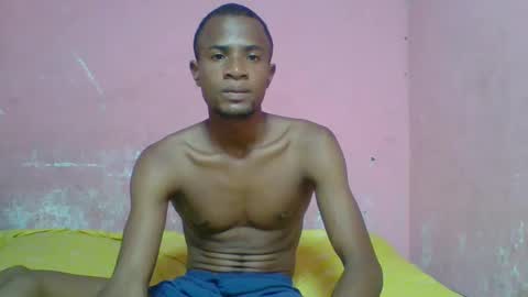 Snapshot of henriotflavien20 chatting on December 2024 12:52:01 PM Adrian Honey online show from December 2024 12:52:01 PM