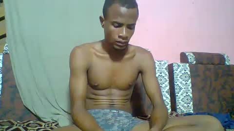 Snapshot of henriotflavien20 chatting on December 2024 09:15:01 PM Adrian Honey online show from December 2024 09:15:01 PM