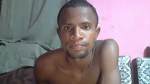 Snapshot of henriotflavien20 chatting on December 2024 07:21:01 PM Adrian Honey online show from December 2024 07:21:01 PM