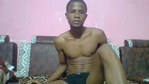 Snapshot of henriotflavien20 chatting on December 2024 04:09:01 AM Adrian Honey online show from December 2024 04:09:01 AM