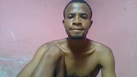 Snapshot of henriotflavien20 chatting on December 2024 04:33:02 AM Adrian Honey online show from December 2024 04:33:02 AM