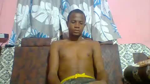 Snapshot of henriotflavien20 chatting on January 2025 02:33:01 AM Adrian Honey online show from January 2025 02:33:01 AM