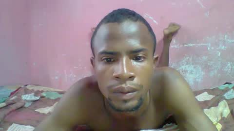 Snapshot of henriotflavien20 chatting on January 2025 08:02:02 AM Adrian Honey online show from January 2025 08:02:02 AM