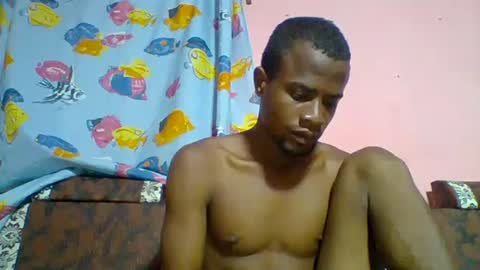 Snapshot of henriotflavien20 chatting on February 2025 05:20:01 AM Adrian Honey online show from February 2025 05:20:01 AM