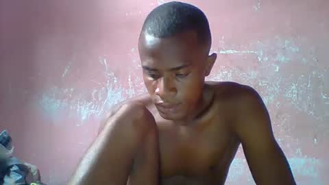 Snapshot of henriotflavien20 chatting on February 2025 02:26:01 PM Adrian Honey online show from February 2025 02:26:01 PM