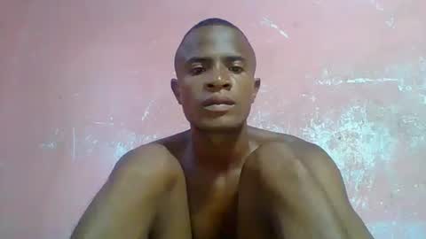 Snapshot of henriotflavien20 chatting on February 2025 03:00:01 PM Adrian Honey online show from February 2025 03:00:01 PM