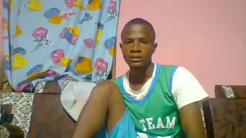 Snapshot of henriotflavien20 chatting on February 2025 02:14:01 AM Adrian Honey online show from February 2025 02:14:01 AM