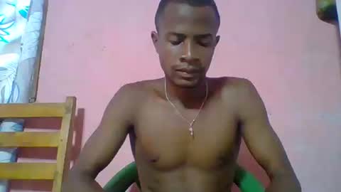 Snapshot of henriotflavien20 chatting on February 2025 05:16:01 AM Adrian Honey online show from February 2025 05:16:01 AM