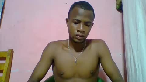 Snapshot of henriotflavien20 chatting on February 2025 05:23:01 AM Adrian Honey online show from February 2025 05:23:01 AM