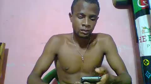 Snapshot of henriotflavien20 chatting on March 2025 05:11:01 AM Adrian Honey online show from March 2025 05:11:01 AM