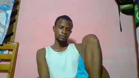 Snapshot of henriotflavien20 chatting on March 2025 03:48:02 AM Adrian Honey online show from March 2025 03:48:02 AM