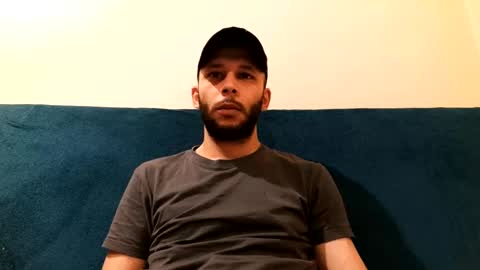Snapshot of henryaxe chatting on February 2025 02:45:01 PM HenryAxe online show from February 2025 02:45:01 PM