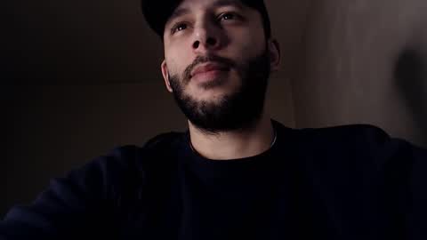 HenryAxe online show from December 2025 01:57:02 AM