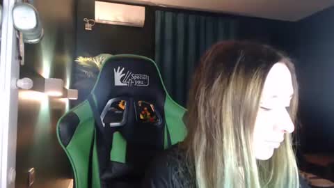 Hentaishiing online show from July 2026 06:26:02 PM
