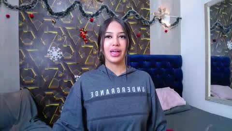 HERA online show from January 2026 10:37:02 PM