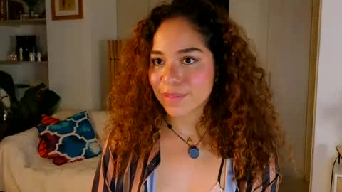 hercyqueen online show from June 2026 01:07:02 AM