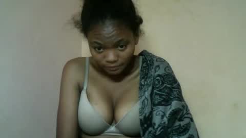 Snapshot of herisse01 chatting on May 2026 11:56:01 PM herisse01 online show from May 2026 11:56:01 PM