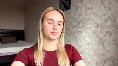 Snapshot of hermiladziekan chatting on September 2025 08:07:01 AM Sylvia online show from September 2025 08:07:01 AM