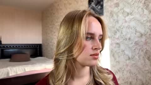 Snapshot of hermiladziekan chatting on September 2025 07:35:02 AM Sylvia online show from September 2025 07:35:02 AM