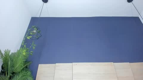 Snapshot of hermione_brown chatting on May 2026 07:00:01 PM hermione_brown online show from May 2026 07:00:01 PM