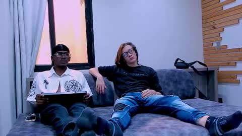 heteros men online show from February 2026 02:21:01 PM