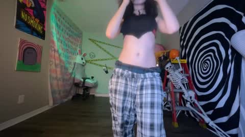 salem online show from October 2025 04:31:01 AM