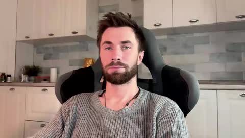 Arnold online show from February 2026 07:35:01 AM