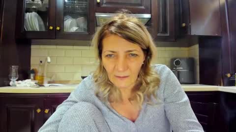 Heyheygrey online show from February 2025 10:07:01 AM