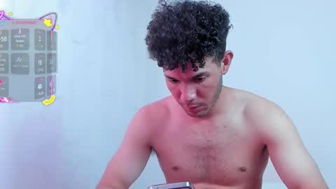 Snapshot of hghilltop chatting on September 2025 08:41:01 PM Harry Gaylord Hilltop  INDEPENDENT MODEL online show from September 2025 08:41:01 PM