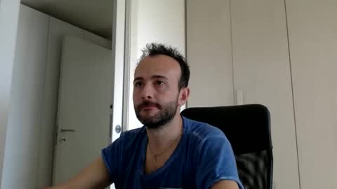 Snapshot of hhombre chatting on June 2026 06:56:01 AM hhombre online show from June 2026 06:56:01 AM