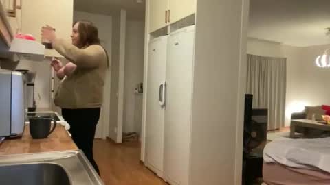 hichemlacoste333 online show from October 2025 12:02:01 AM