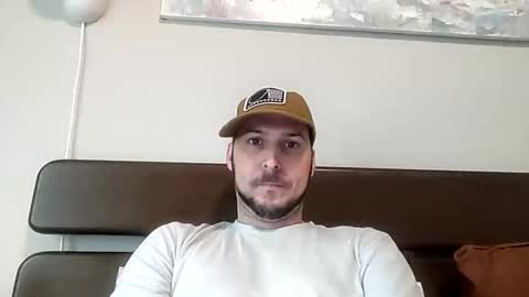 HiHiHi87 online show from December 2024 03:33:02 PM