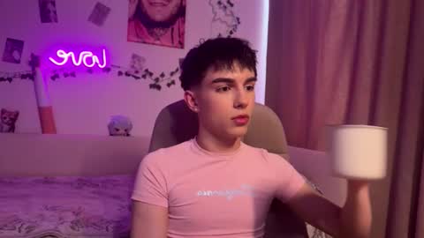 twinkvadusha online show from February 2026 12:26:01 PM