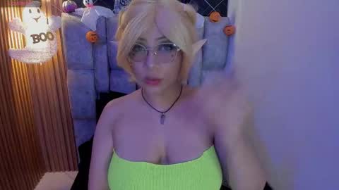 hikaru_dl online show from October 2025 10:14:02 PM