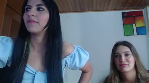 hilaril18 online show from September 2025 07:48:01 PM