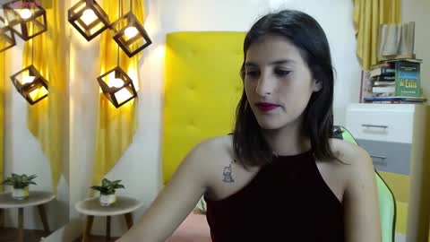 H I L A R Y online show from December 2024 10:55:01 PM