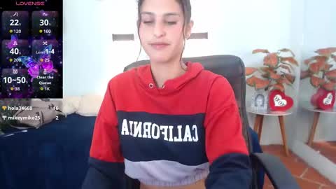 H I L A R Y online show from October 2025 02:56:01 AM